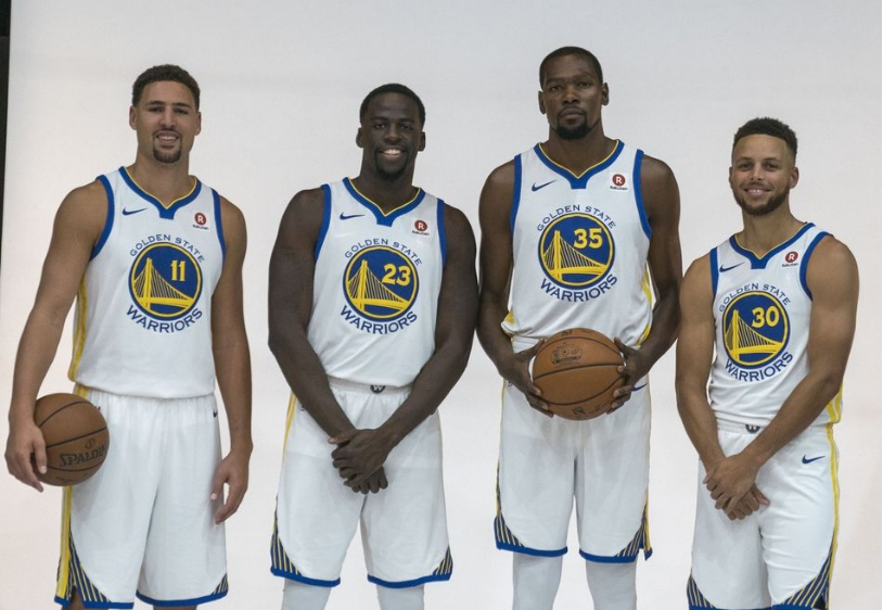 邮报：女足欧冠切尔西vs巴萨因停电被迫中断了五分多钟（邮报：女足欧冠切尔西对阵巴萨因停电暂停超5分钟）