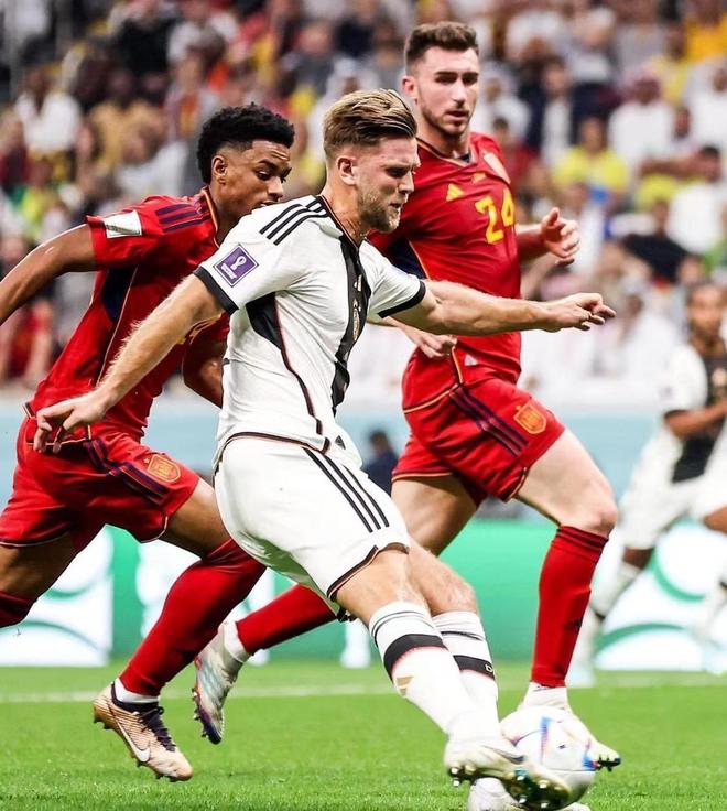 法布雷加斯：孔蒂是最注重战术细节的教练，他对我影响最大（法布雷加斯：孔蒂最重视战术细节，对我影响最深）