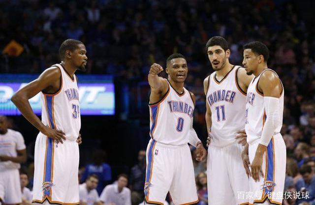 罗体：罗马尼奥利和贡多齐对裁判不满，但不会被停赛最多罚款（罗体：罗马尼奥利与贡多齐不满判罚，预计仅罚款不涉及停赛）