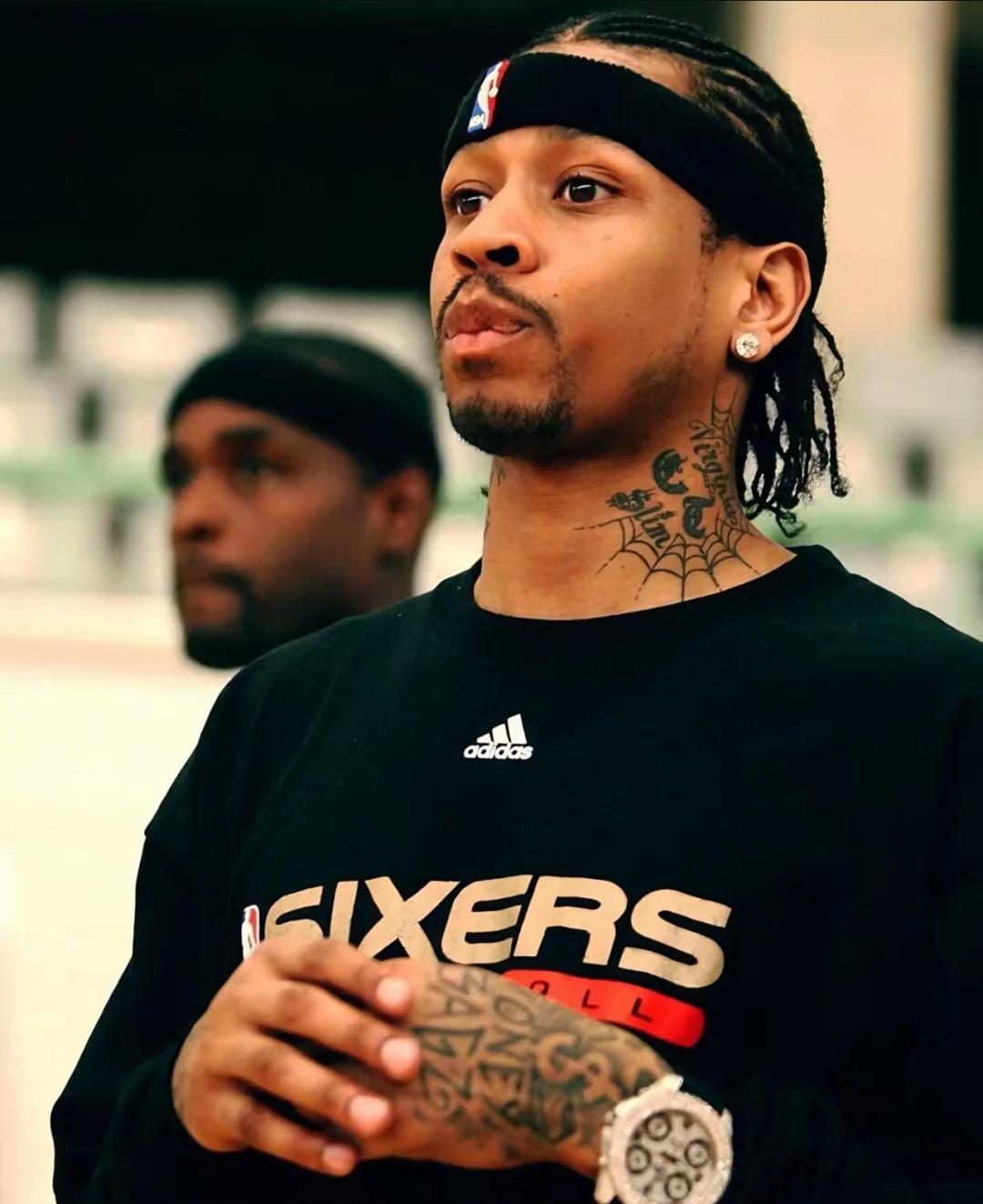 官方：阿费莱出任埃因霍温助理教练，奥伊耶正式离任（埃因霍温官宣：阿费莱担任助教，奥伊耶卸任）