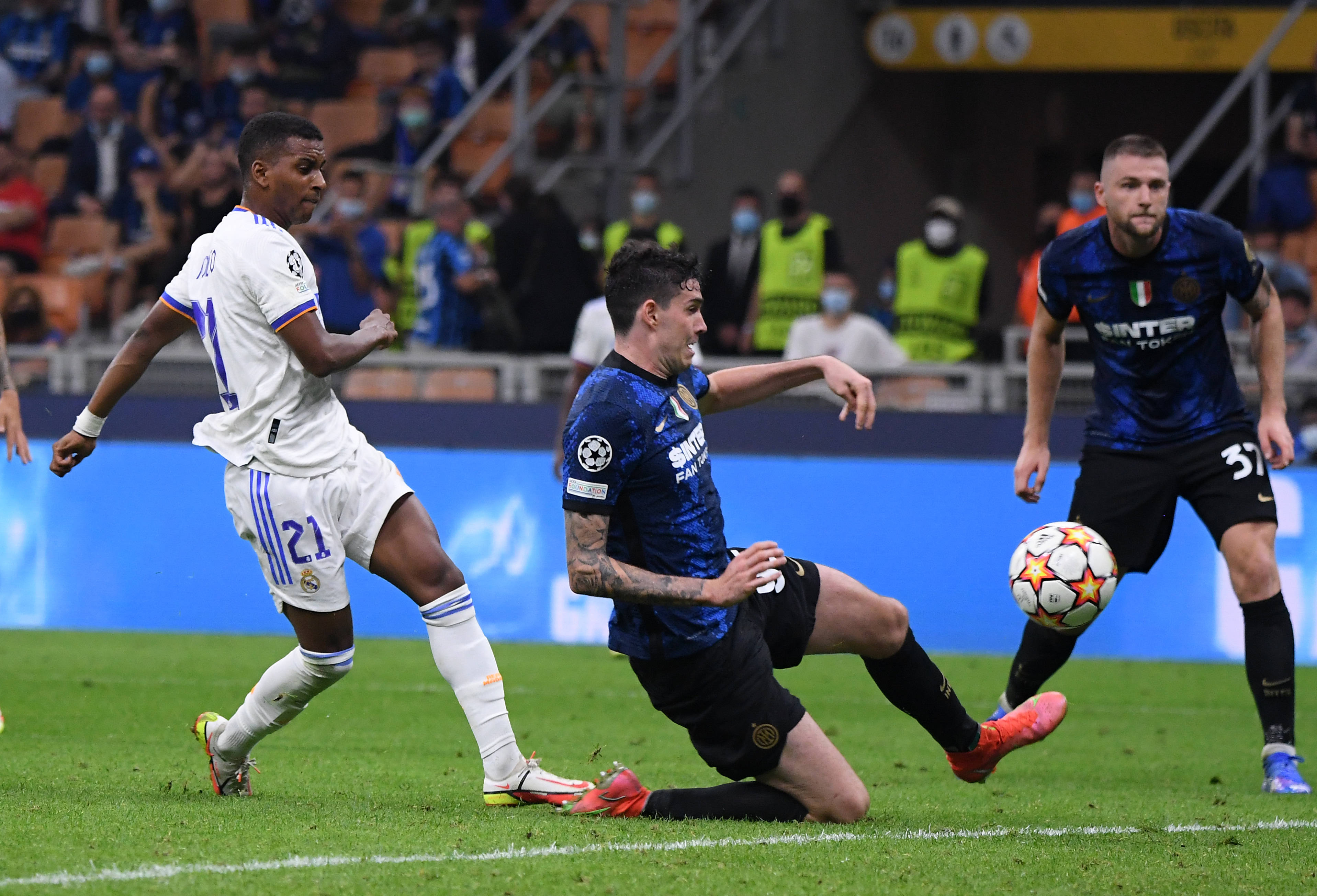 广厦男篮末节逆转战胜北京（末节发力广厦男篮逆转击败北京队）