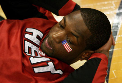 邮报：梅努希望冬窗离开曼联，有12家俱乐部对他感兴趣（邮报：梅努盼冬窗离队曼联 12家俱乐部有意引进）