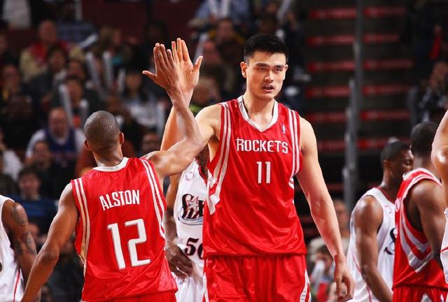 每体：亚马尔恢复合练，预计他和拉菲尼亚、卡萨多能出战毕包（每体：亚马尔恢复随队训练，拉菲尼亚、卡萨多预计可战毕包）