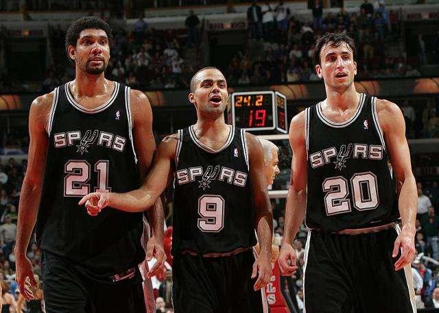 略伦特：若没被西班牙征召我也不难过；我现在享受品葡萄酒（略伦特：即便不入选西班牙队也坦然，如今正享受品葡萄酒的时光）