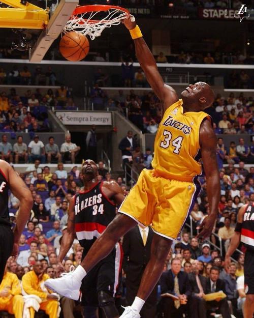 FM：诸多欧洲豪门有意布阿迪，他可能3月就进入法国国家队（FM：多家欧陆豪门追逐布阿迪，3月或将首次入选法国队）