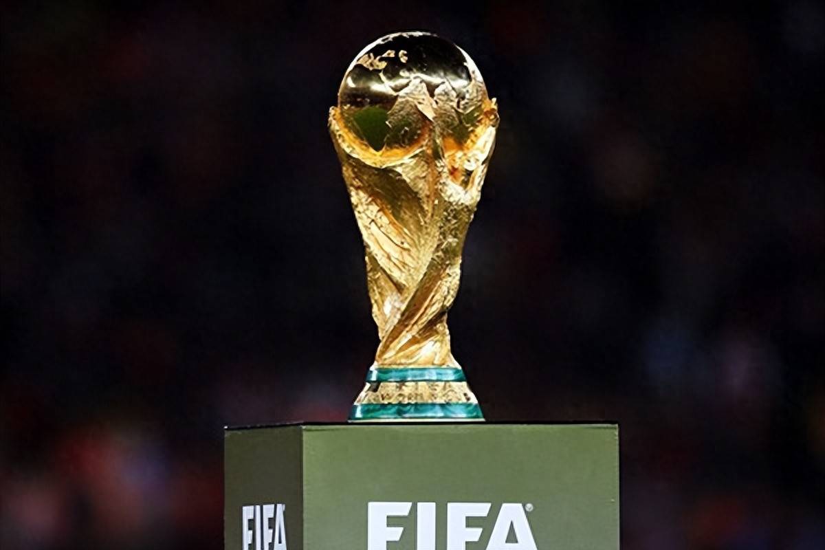 FC26欧冠黄金时刻卡：哈兰德、亚马尔、米利唐、埃斯特旺在列（FC26欧冠黄金时刻卡官宣：哈兰德、亚马尔、米利唐、埃斯特旺入选）